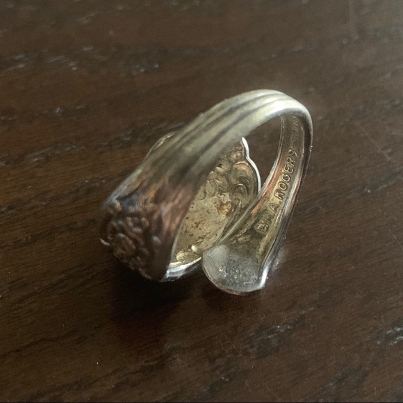 Vintage Rogers Oneida Spoon Ring - Picture 5 of 7